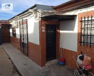 Exterior view of House or chalet for sale in Badajoz Capital