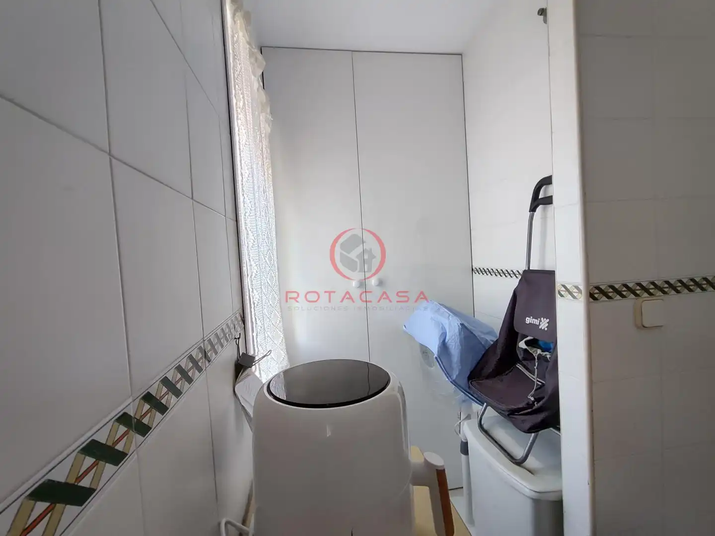Bathroom of Apartments for sale in Rota  with Terrace
