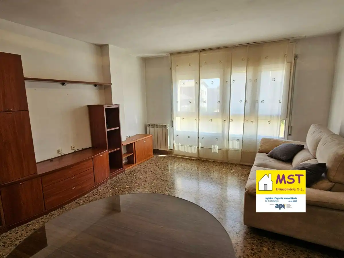 Wohnzimmer von Wohnung zum Verkauf in Navàs mit Klimaanlage, Heizung und Balkon