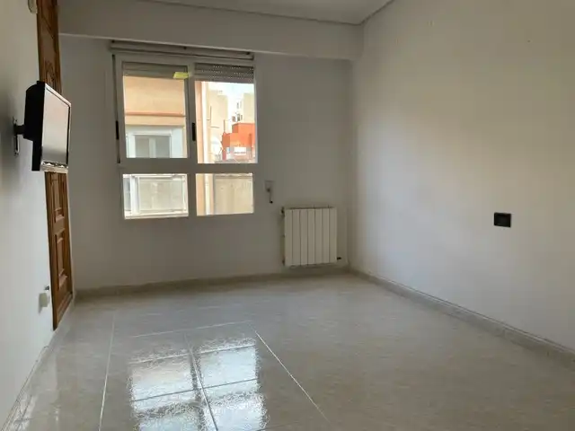 Dormitori de Pis en venda en Castellón de la Plana / Castelló de la Plana amb Calefacció, Terrassa i Traster