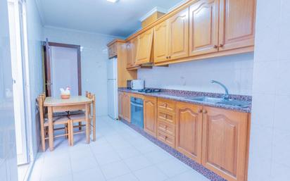 Kitchen of Flat for sale in Elche / Elx  with Balcony