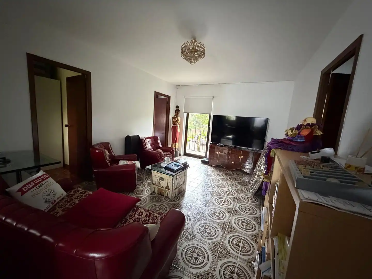 Sala d'estar de Casa o xalet en venda en Arbo amb Calefacció, Jardí privat i Moblat