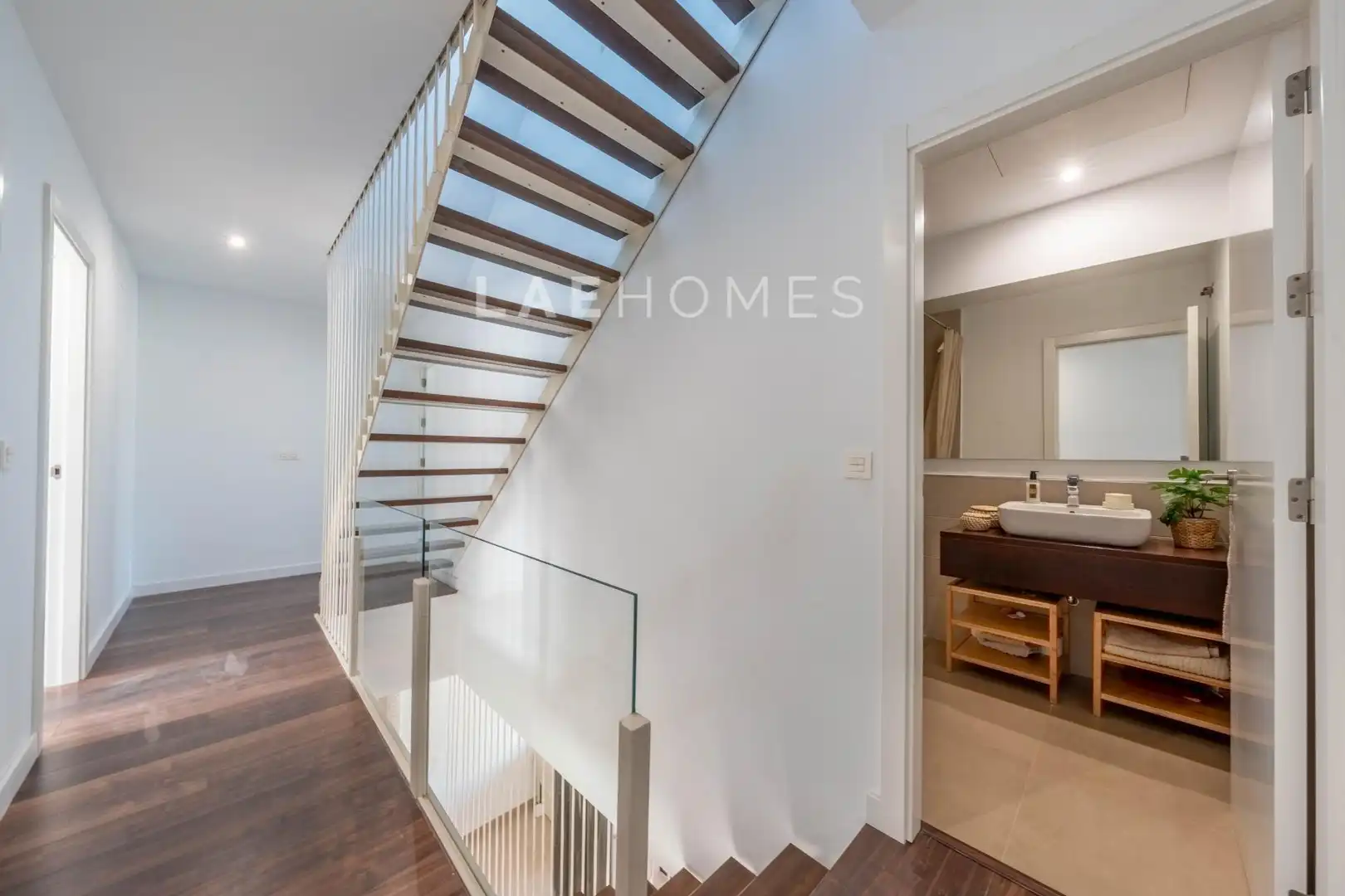 Casa adosada en venta en Manilva con Aire acondicionado, Terraza y Trastero