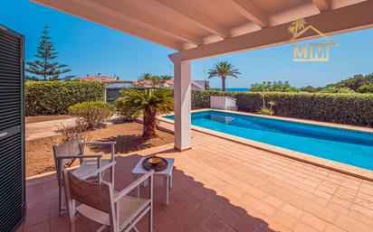 Jardí de Casa o xalet en venda en Sant Lluís amb Aire condicionat, Terrassa i Piscina