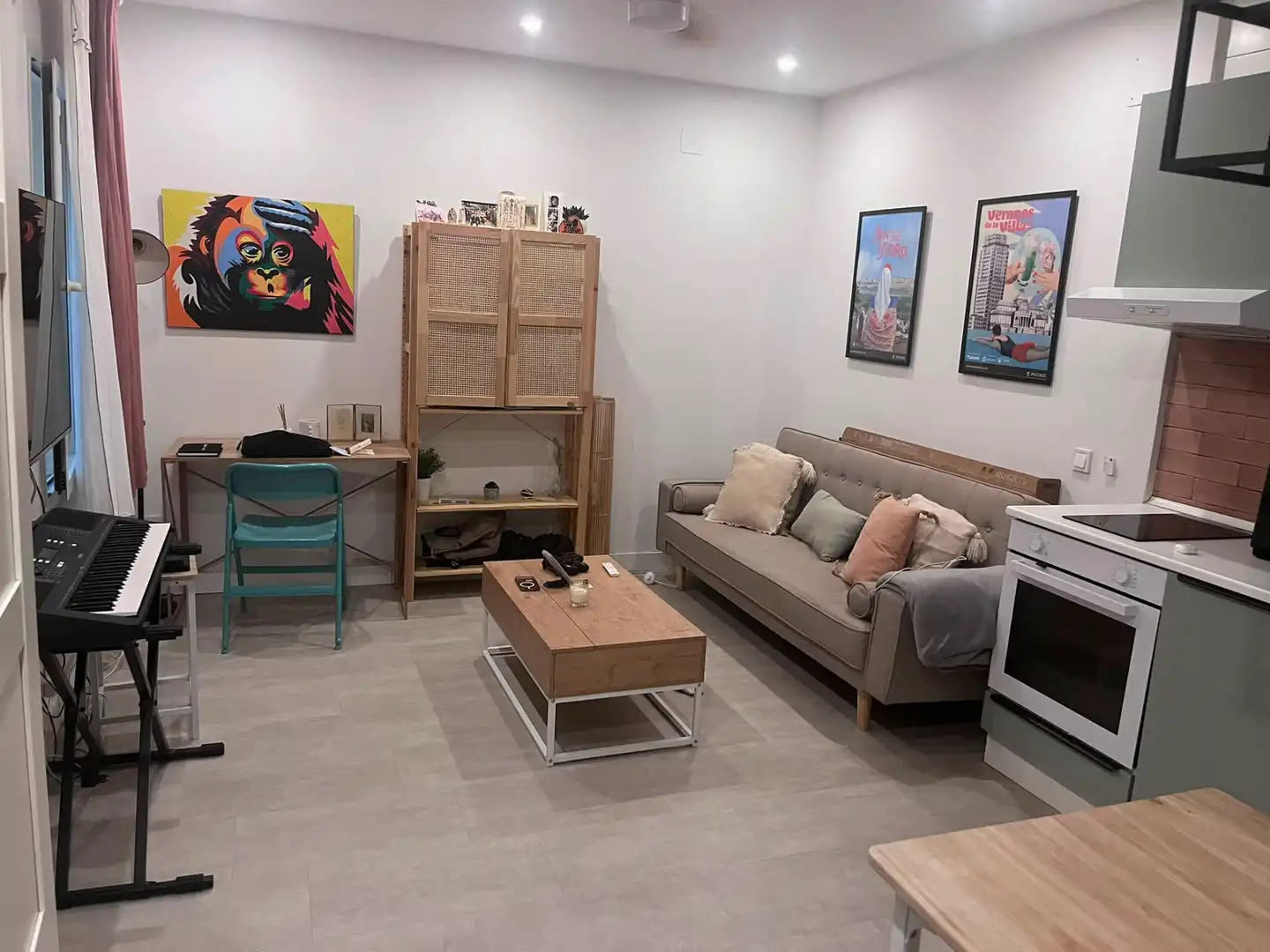 Apartment with lift to rent in Chamberí