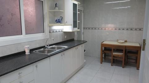 Foto 2 de Pis de lloguer a Calle de Calàbria, Sant Antoni, Barcelona