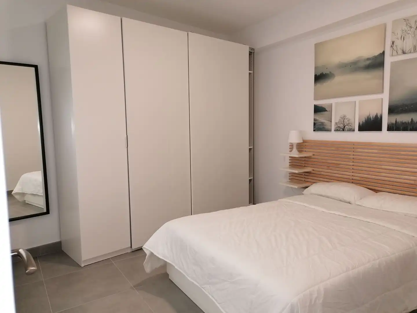 Bedroom of Apartments for rent in Algeciras  with Furnished