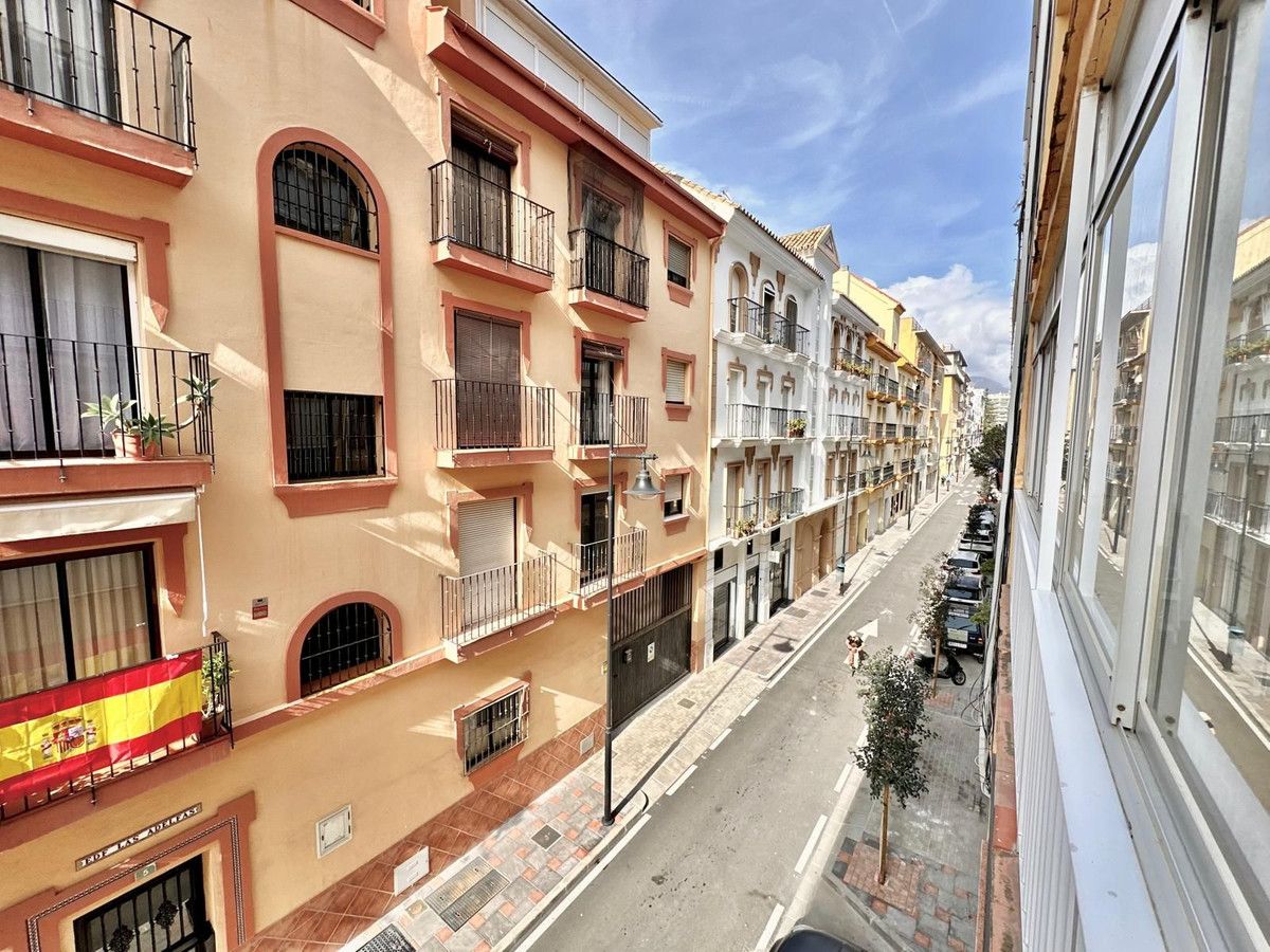 Exterior view of Apartment for sale in Fuengirola  with Air Conditioner, Heating and Furnished