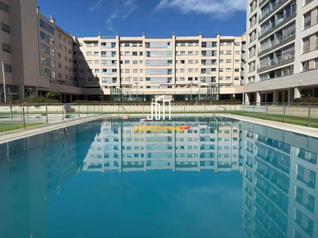 Appartamento con piscina in vendita a San Adrián, imagen 3