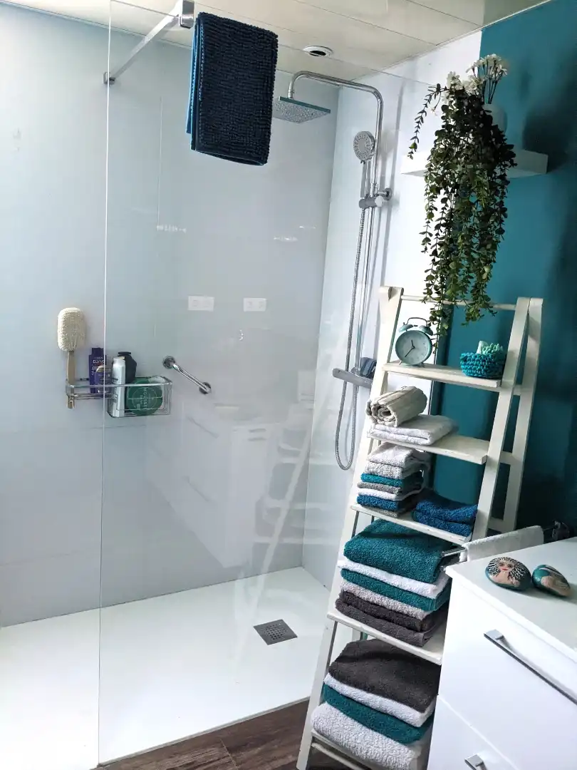 Baño de Piso en venta en Cunit con Aire acondicionado, Calefacción y Terraza
