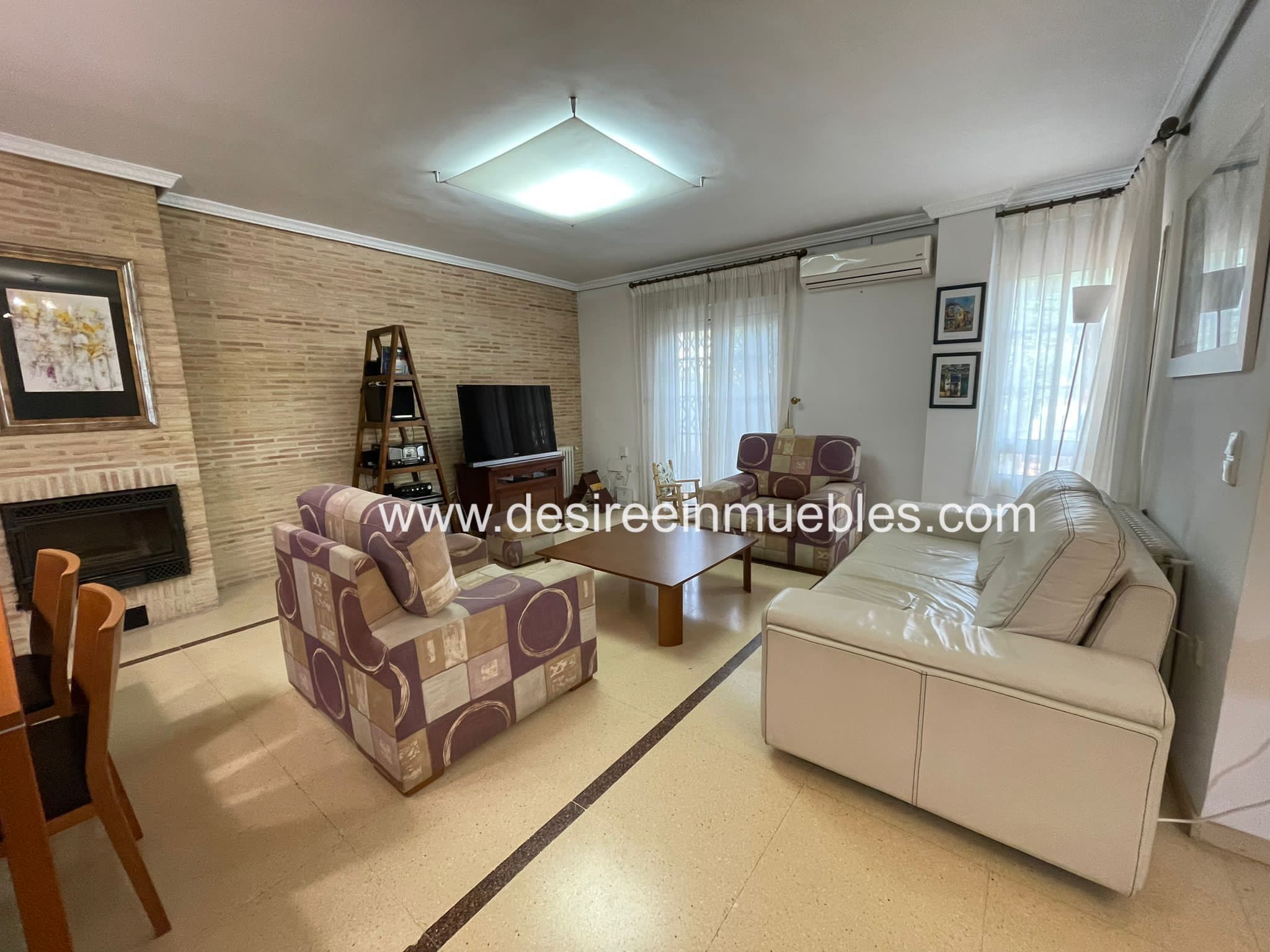 Living room of Single-family semi-detached for sale in El Puig de Santa Maria  with Air Conditioner, Heating and Parquet flooring