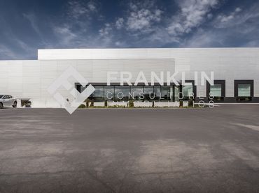 Nave industrial en venta en Carrer les Cabanyes 15