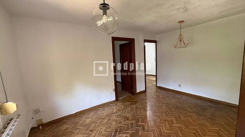 Foto 4 de Piso en venta en De Azcoitia, Buena Vista, Madrid Capital