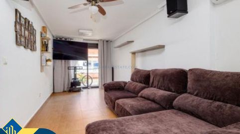 Apartamento con terraza en venta en la provincia de Alicante, Torrevieja, Playa de los Locos. 3 habitaciones | 104 m² | 100 metros