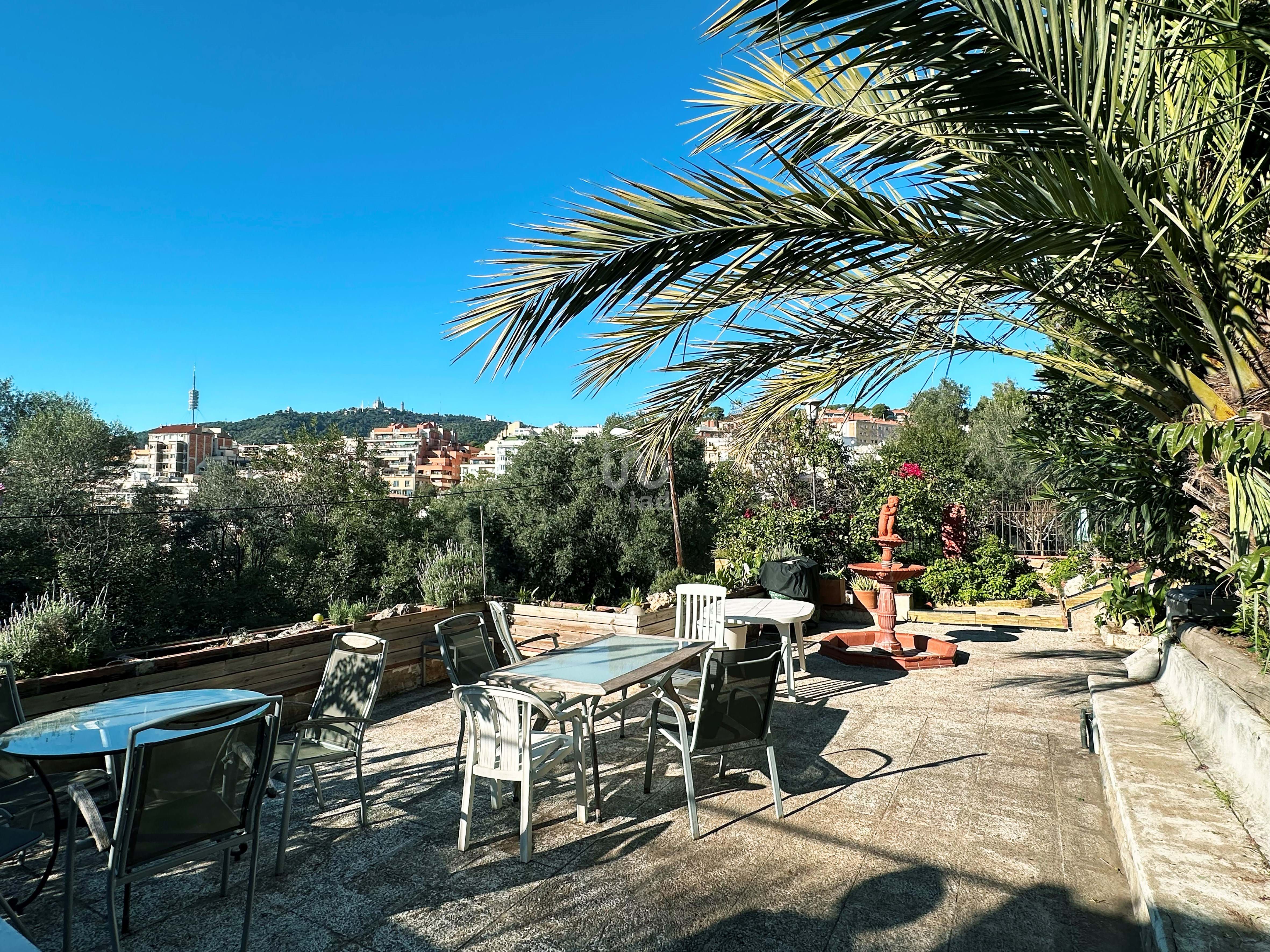 Terrassa de Casa o xalet en venda en  Barcelona Capital amb Terrassa