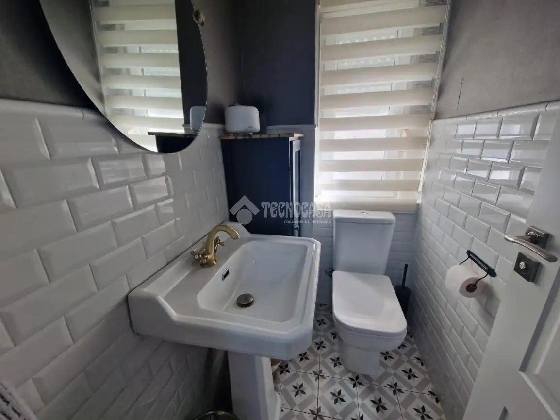 Baño de Piso en venta en Palencia con Aire acondicionado, Calefacción y Parquet