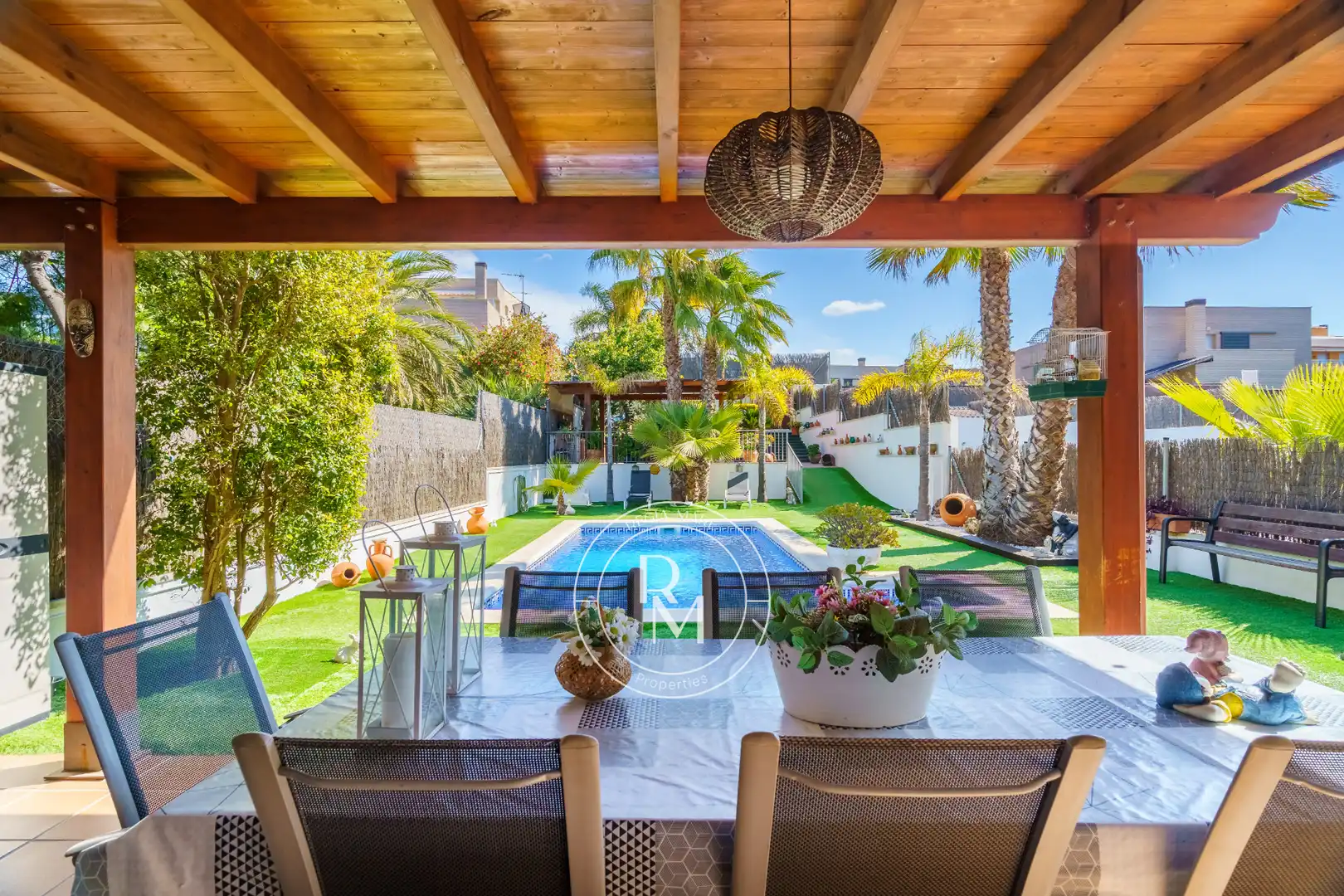 Terraza de Casa adosada en venta en Roda de Berà con Aire acondicionado, Calefacción y Jardín privado
