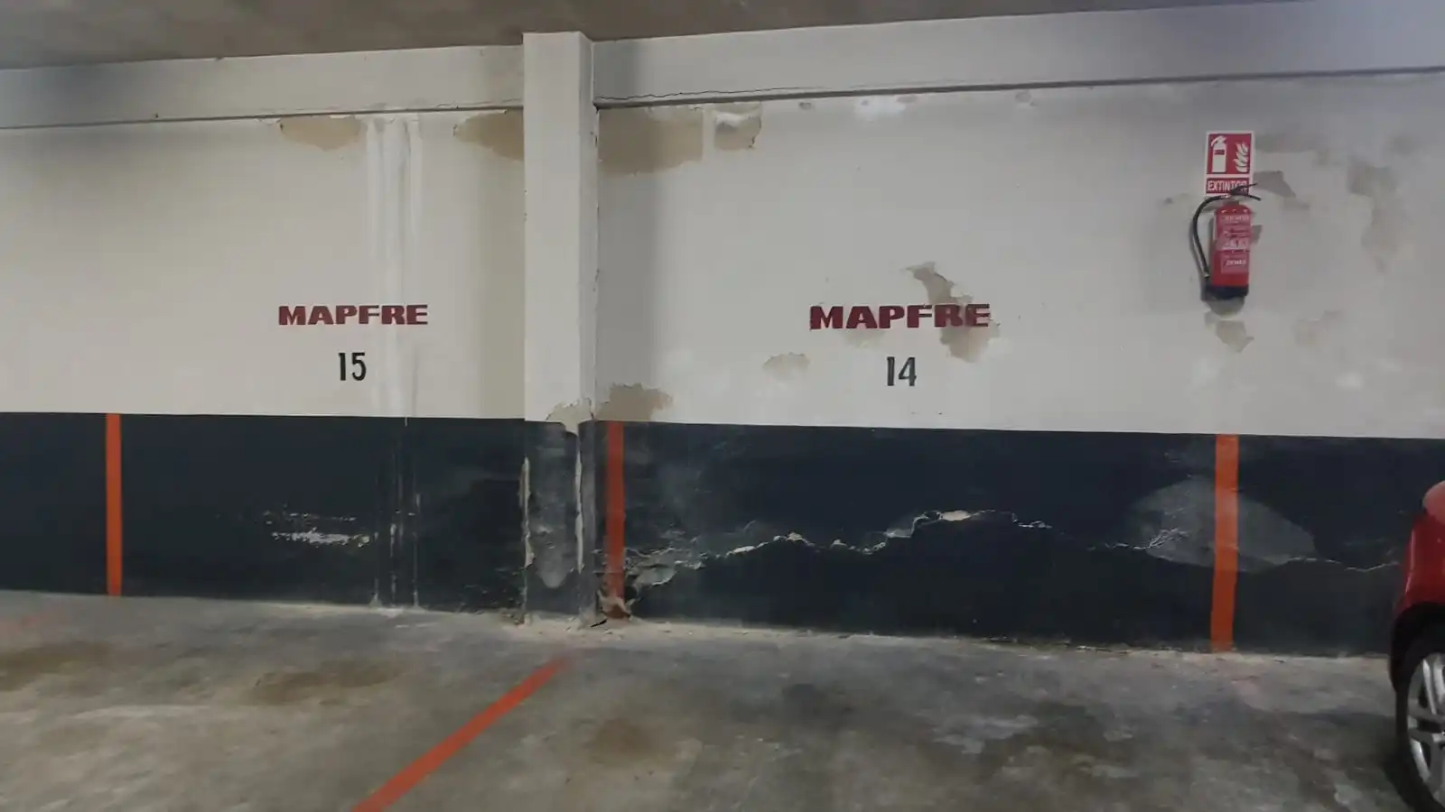 Parkplatz von Büro zum Verkauf in Oviedo 