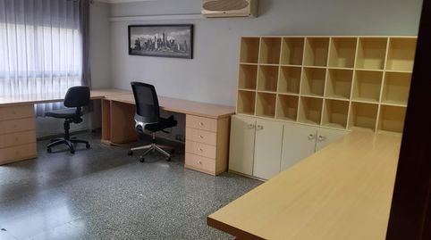 Foto 4 de Oficina en venta en Plaza Castelar - Mercado Central, Elda