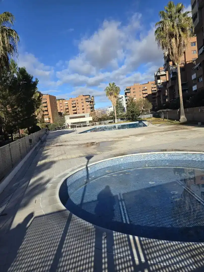 Swimming pool of Flat for rent in Avda. Federico Garcia Lorca - Nueva Estación Autobuses