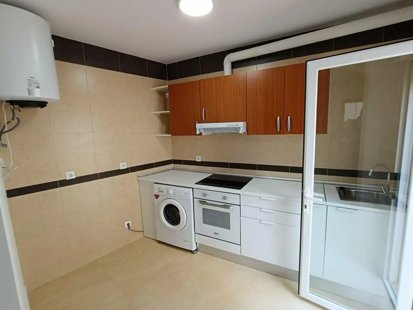Wohnung zur Miete in Calle Gonzalo Palomo Campos, San Bartolomé de las Abiertas