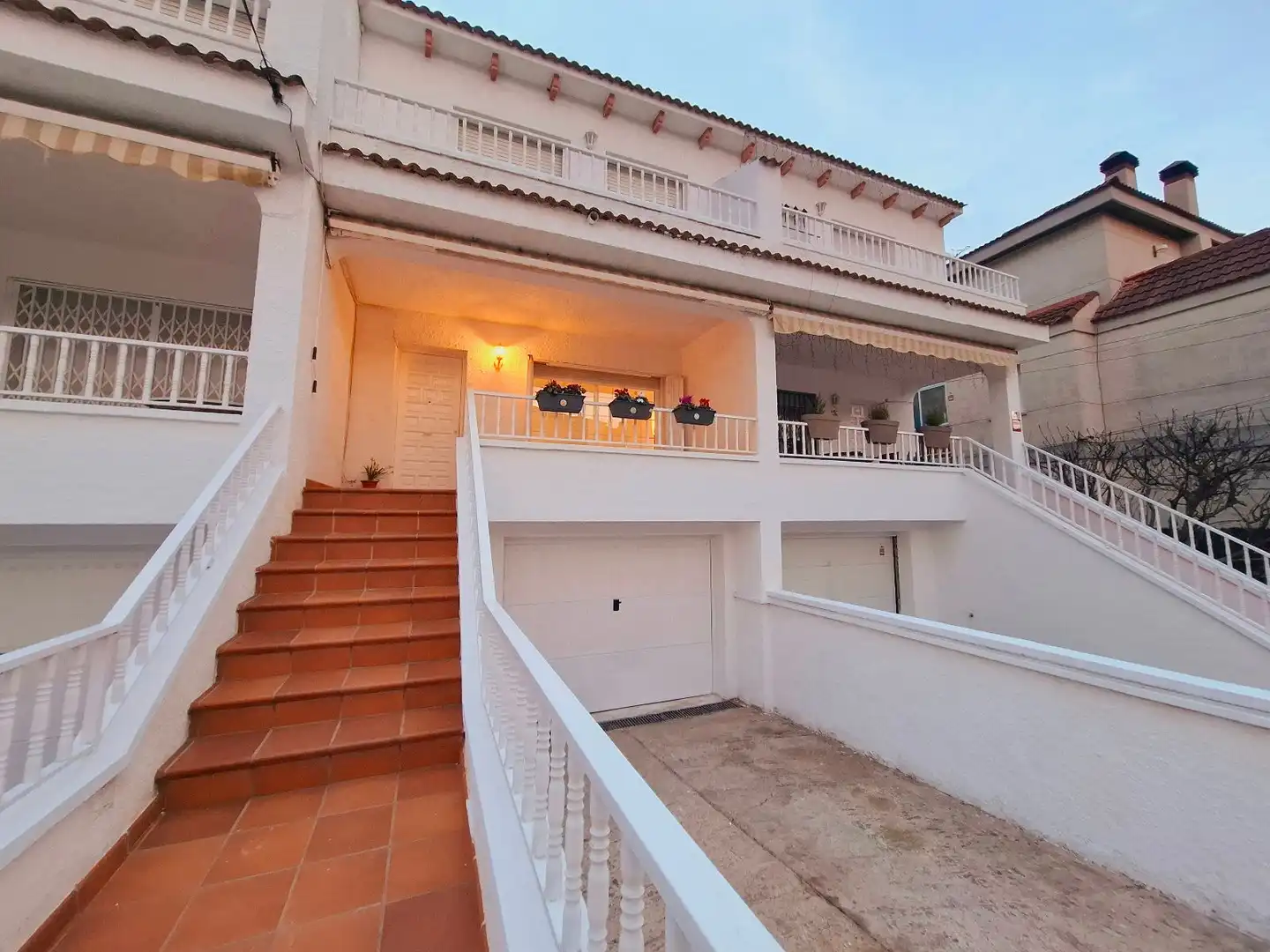 Exterior view of Single-family semi-detached for sale in Calafell  with Air Conditioner, Heating and Terrace