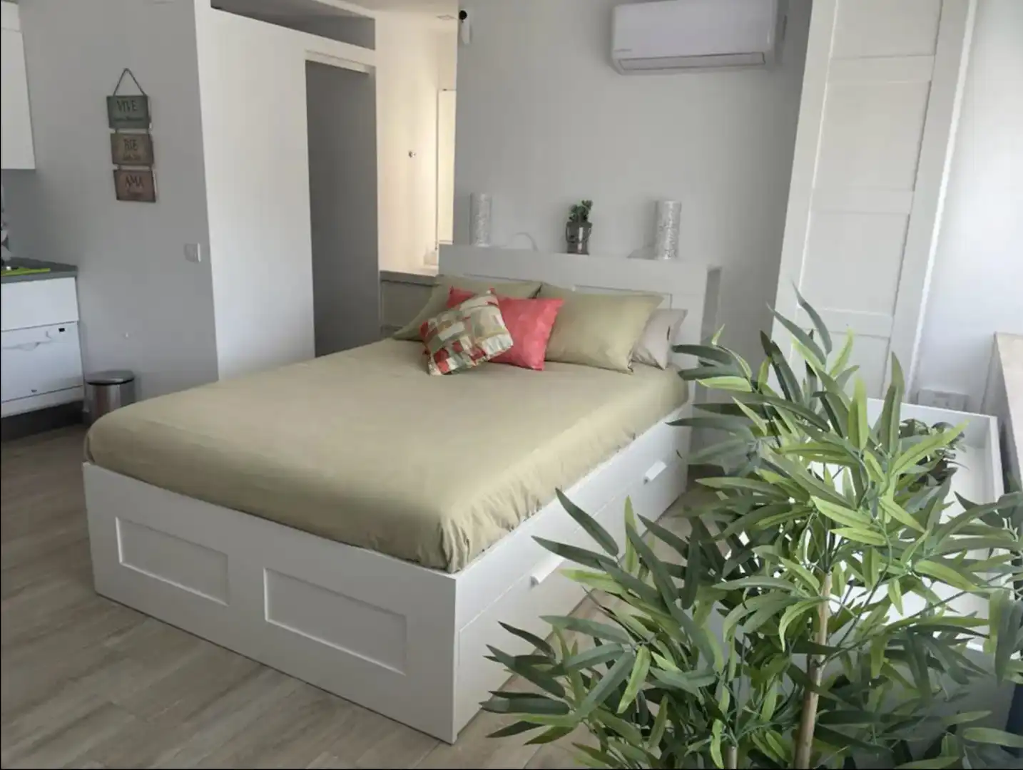 Estudio de alquiler en Castelldefels, Barcelona