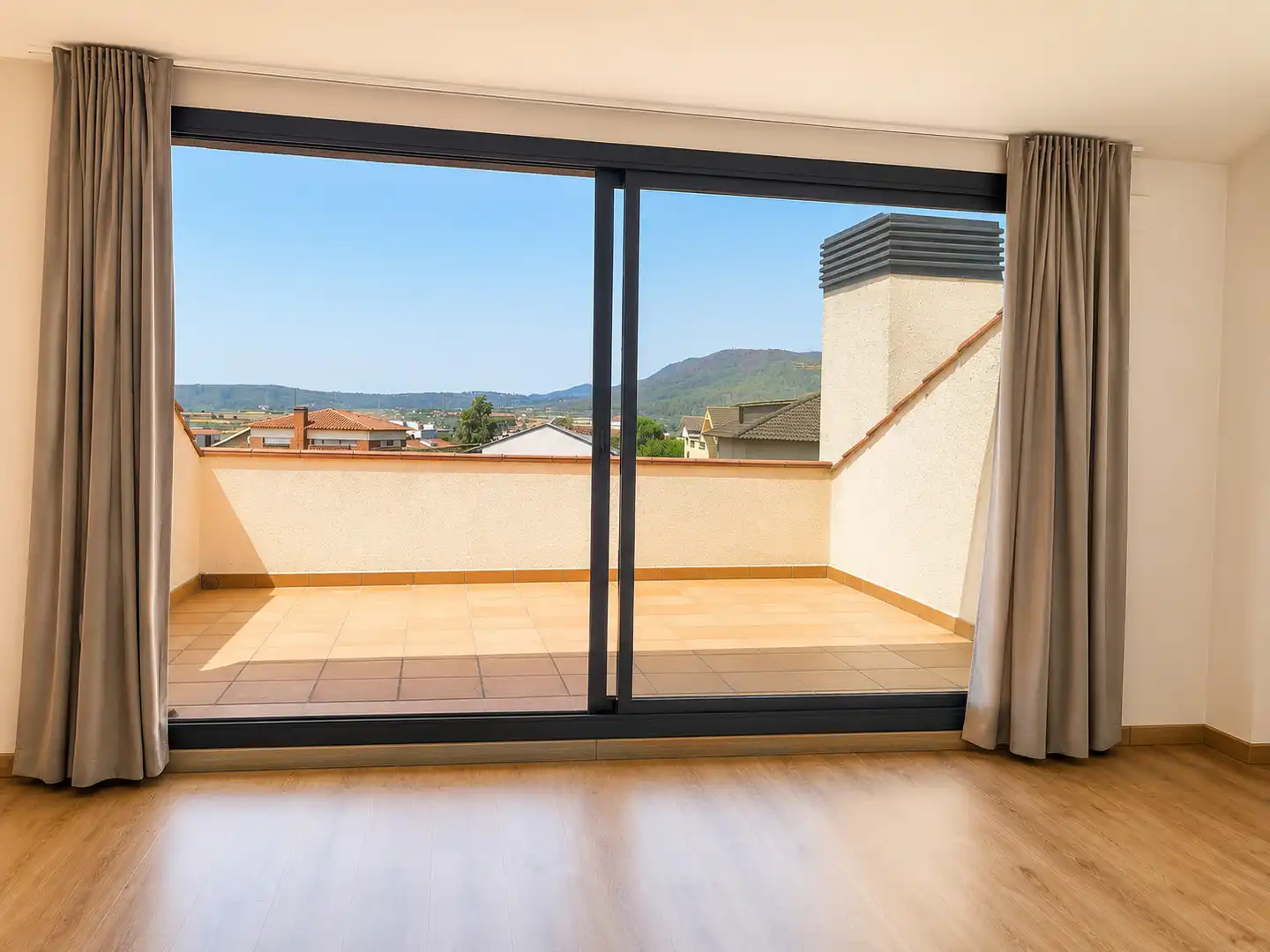 Chalet con piscina en venta en NARCIS MONTURIOL, imagen 80
