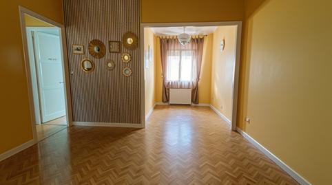 Photo 2 of Flat for sale in El Camp de l'Arpa del Clot, Barcelona