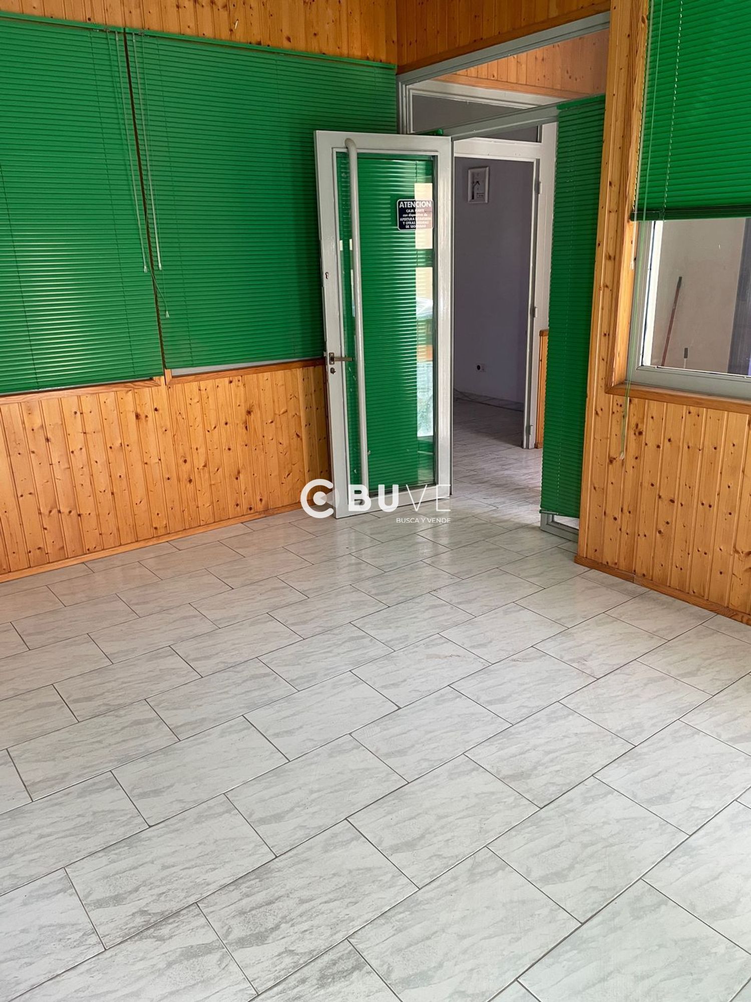 Premises for sale in Alameda de la Sagra  with Air Conditioner