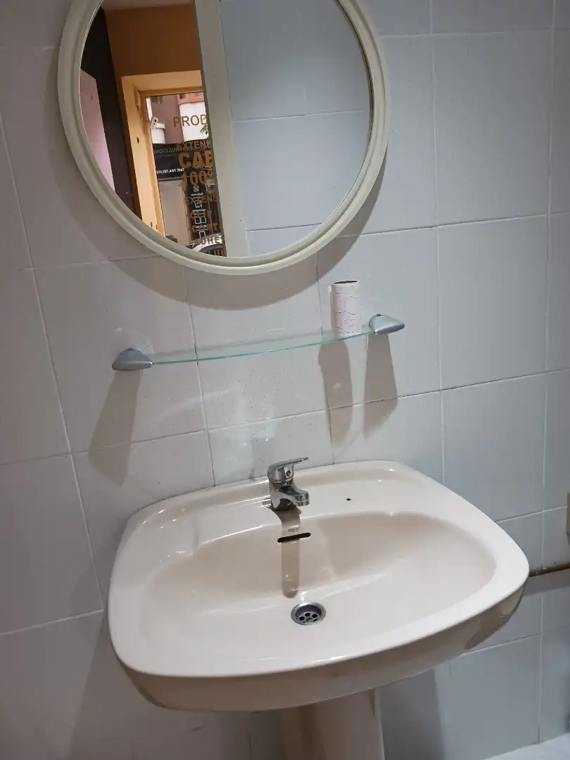 Business premises to rent in Calle de Calatrava, imagen 5