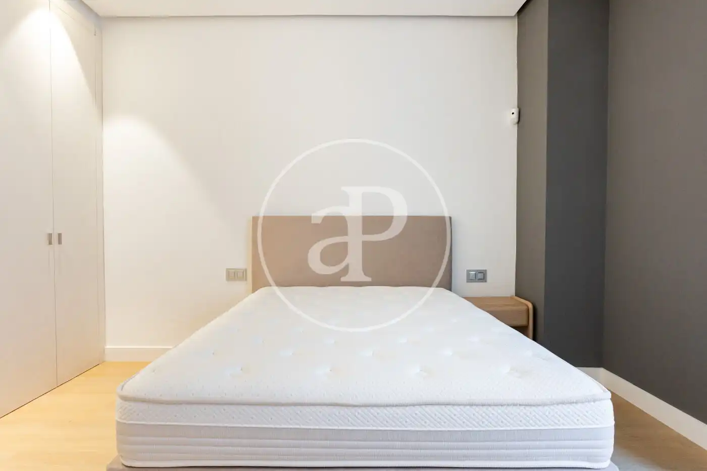 Habitación de Piso de alquiler en Valencia con Aire acondicionado, Calefacción y Trastero