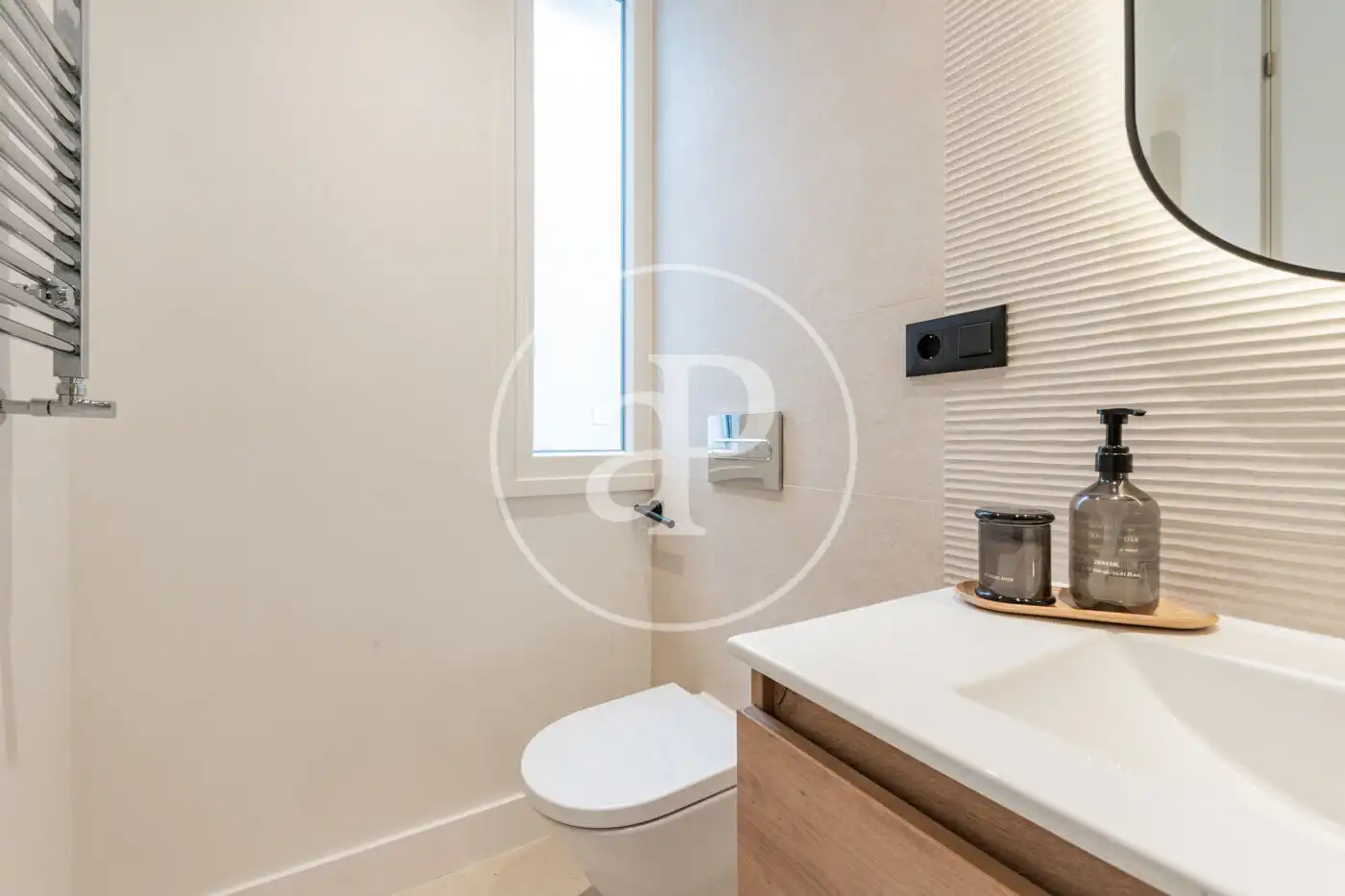 Baño de Ático en venta en Madrid con Aire acondicionado, Calefacción y Terraza