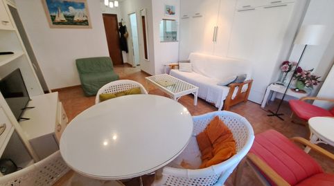 Foto 2 de Apartamento de alquiler en Playa de la Fontanilla, Marbella