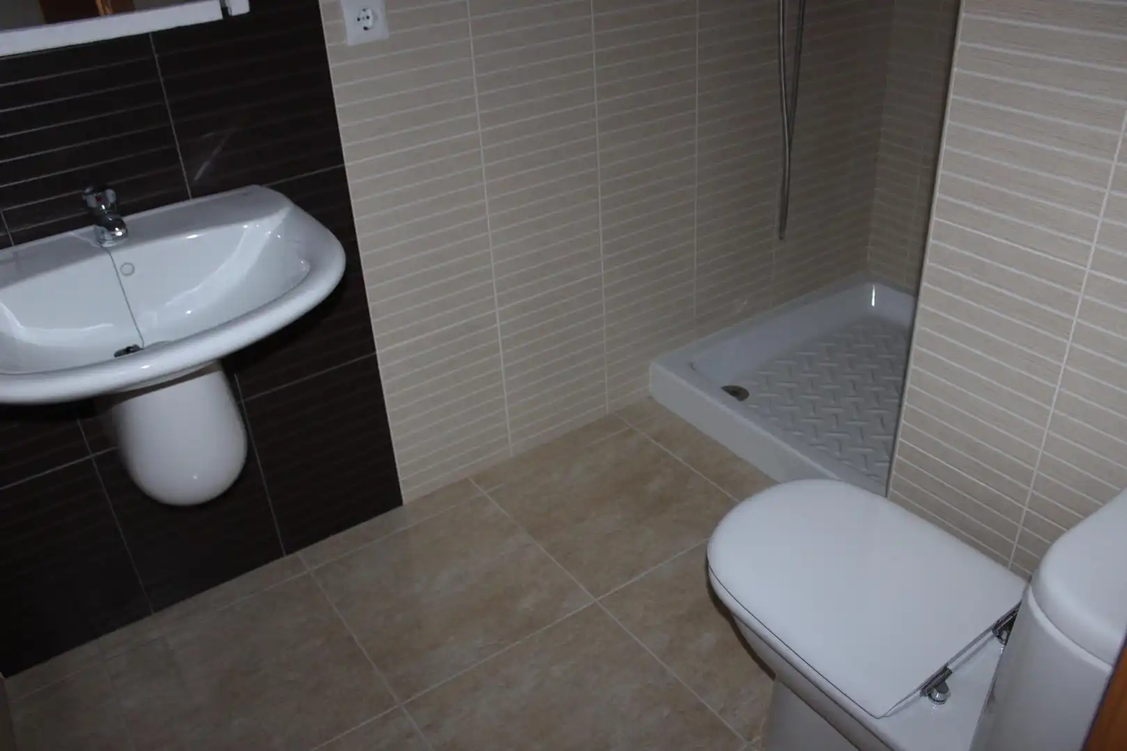 Baño de Dúplex de alquiler en Beniarjó con Terraza y Amueblado