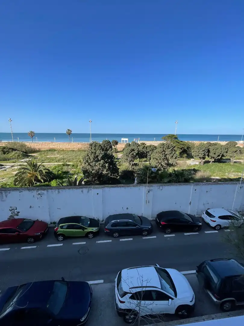 Außenansicht von Wohnung zum Verkauf in Cádiz mit Heizung, Möbliert und Ofen