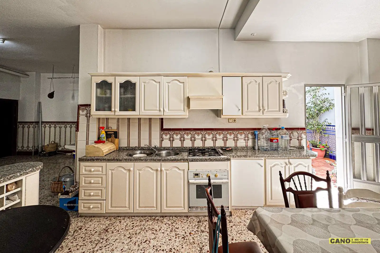 Cuina de Casa o xalet en venda en Huércal de Almería amb Aire condicionat, Calefacció i Terrassa