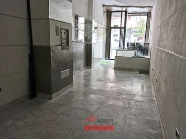 Local comercial de lloguer a Logroño - vara de rey