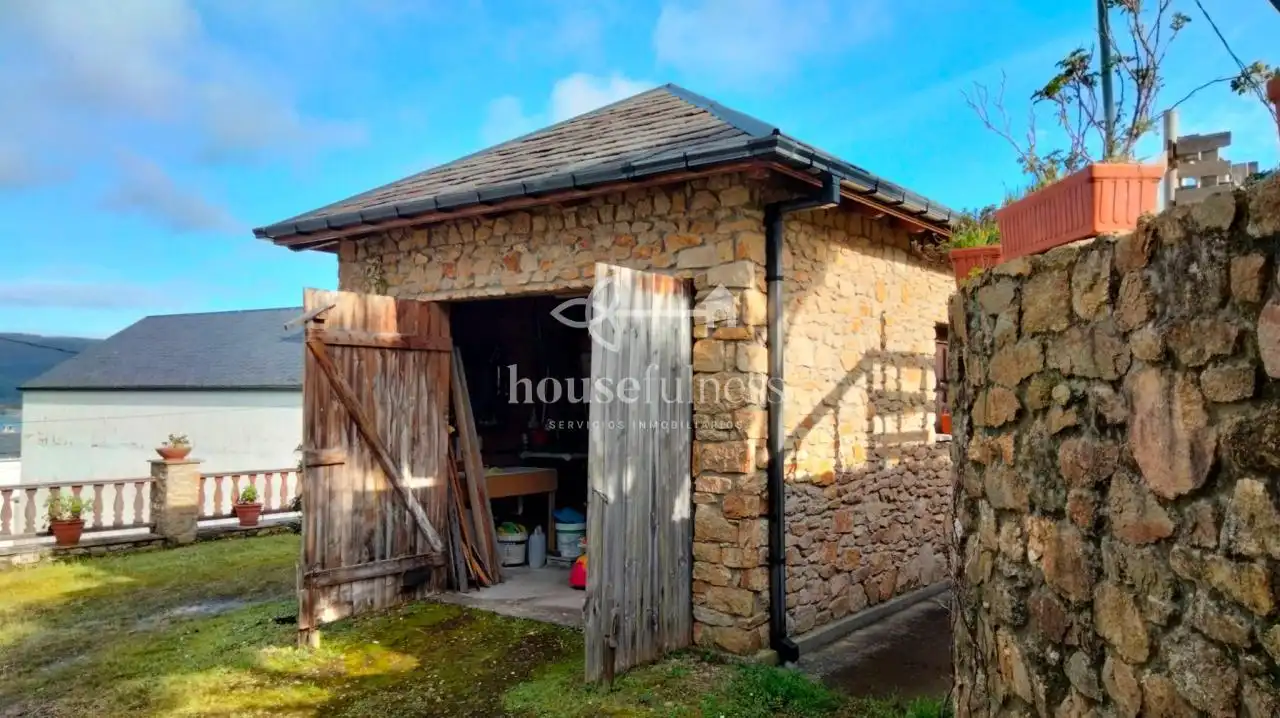Exterior view of Houses for sale in O Vicedo   with Heating, Private garden and Storage room