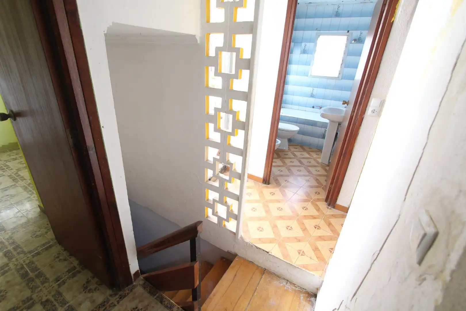 Country homes for sale in Macastre  with Heating, Terrace and Storage room