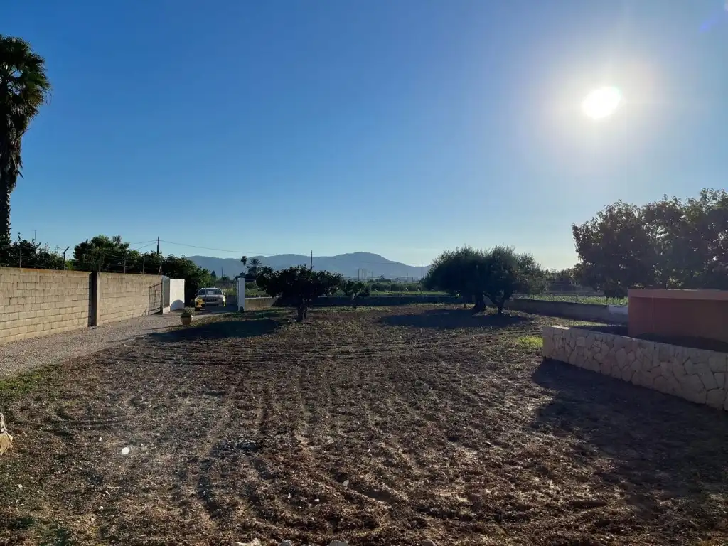 Wohnung zum Verkauf in Benicarló mit Privatgarten, Terrasse und Schwimmbad