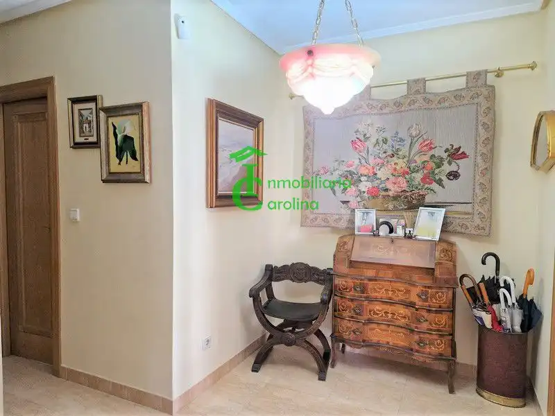 Flat with terrace for sale in La Carolina