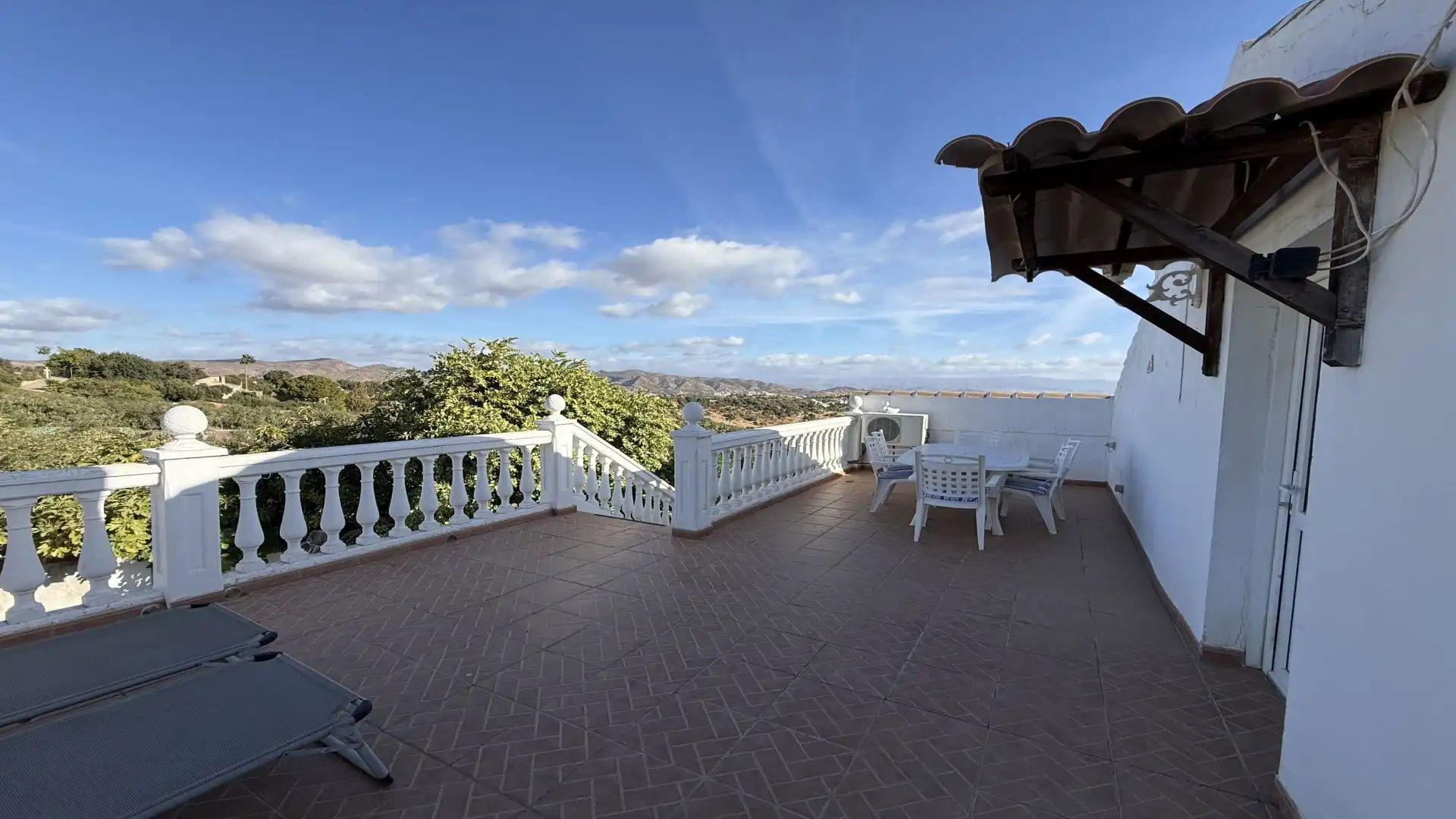 Terrassa de Finca rústica en venda en Alhaurín de la Torre amb Aire condicionat, Traster i Piscina