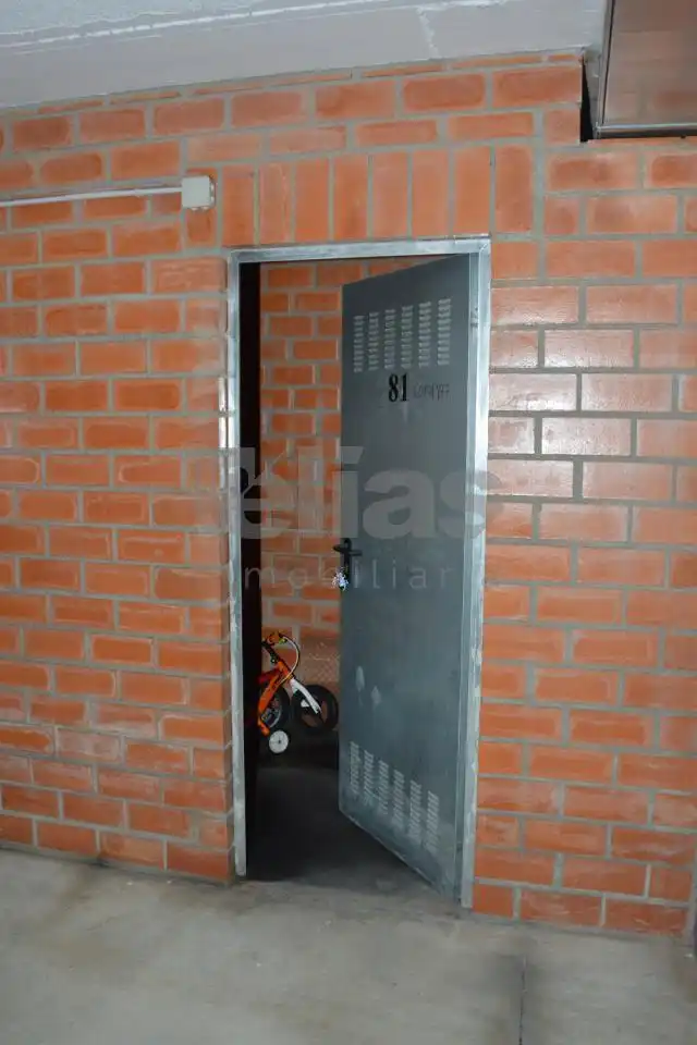 Flat for sale in Cabana de Bergantiños  with Heating, Storage room and Furnished