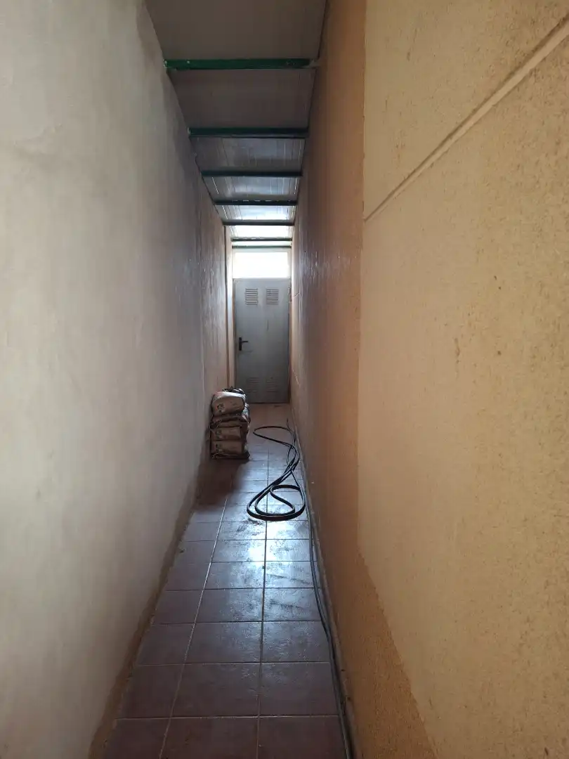 Casa adosada en venta en La Puebla de Almoradiel con Calefacción, Jardín privado y Amueblado