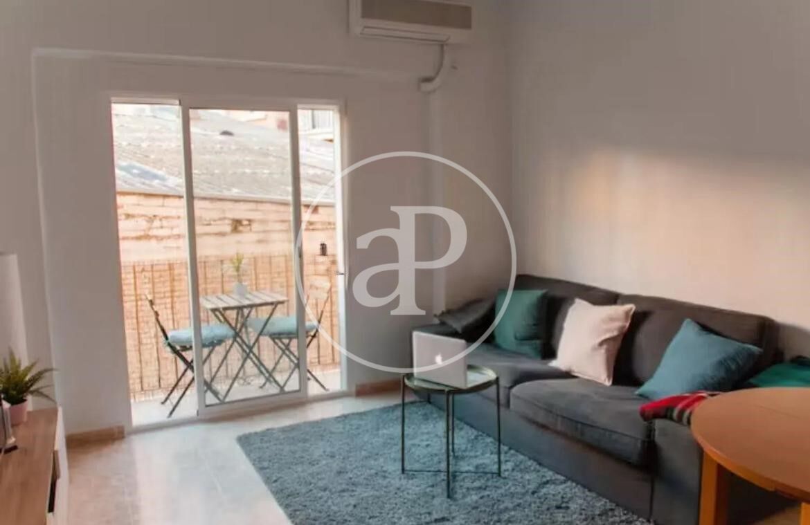 Sala d'estar de Pis en venda en  Valencia Capital amb Aire condicionat, Calefacció i Balcó