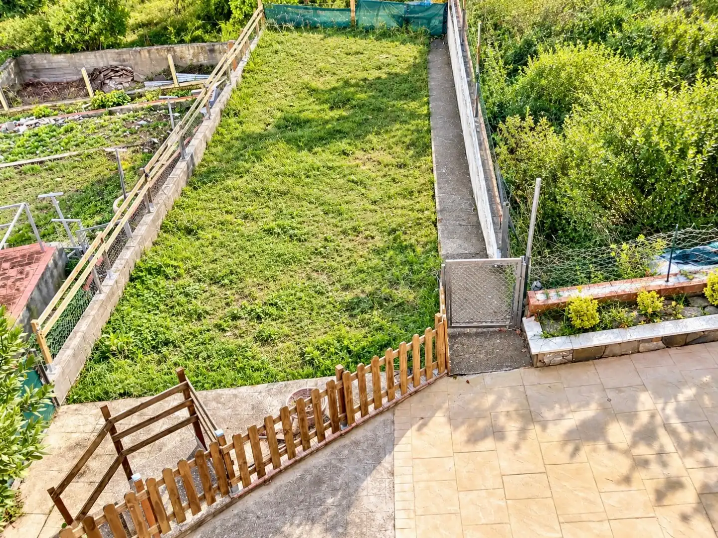 Garden of Houses for sale in Vallirana  with Air Conditioner, Terrace and Balcony
