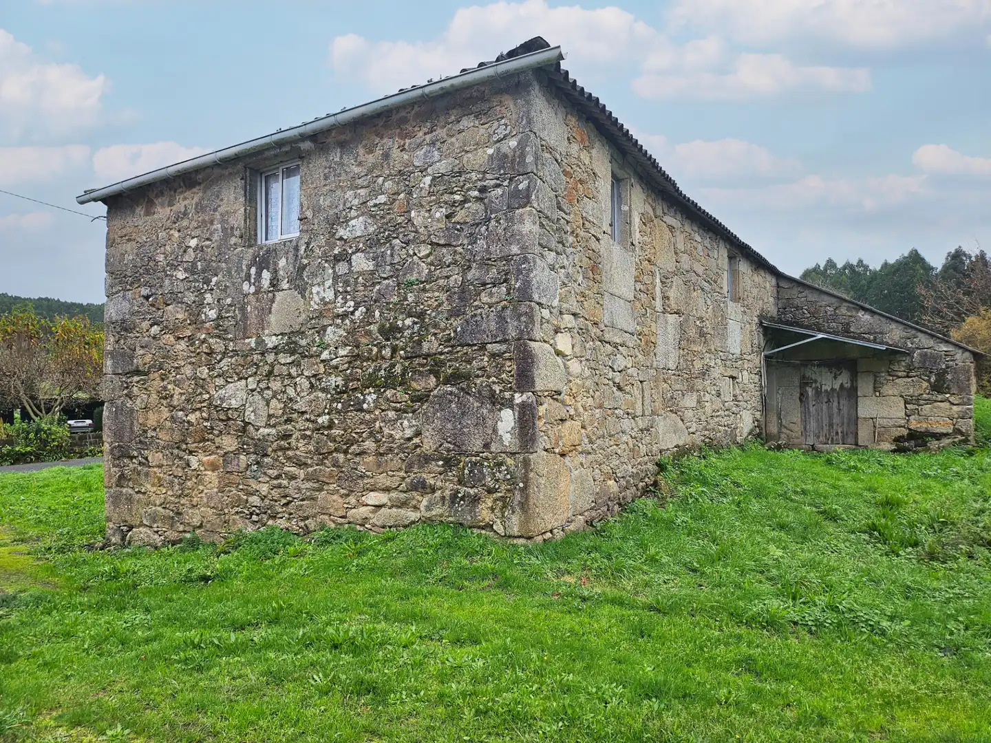 Vista exterior de Casa o xalet en venda en Irixoa amb Jardí privat i Traster