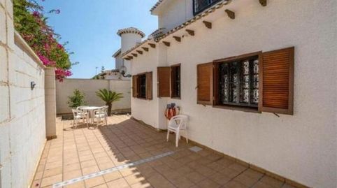 Foto 4 de Casa adosada en venta en La Zenia, Orihuela