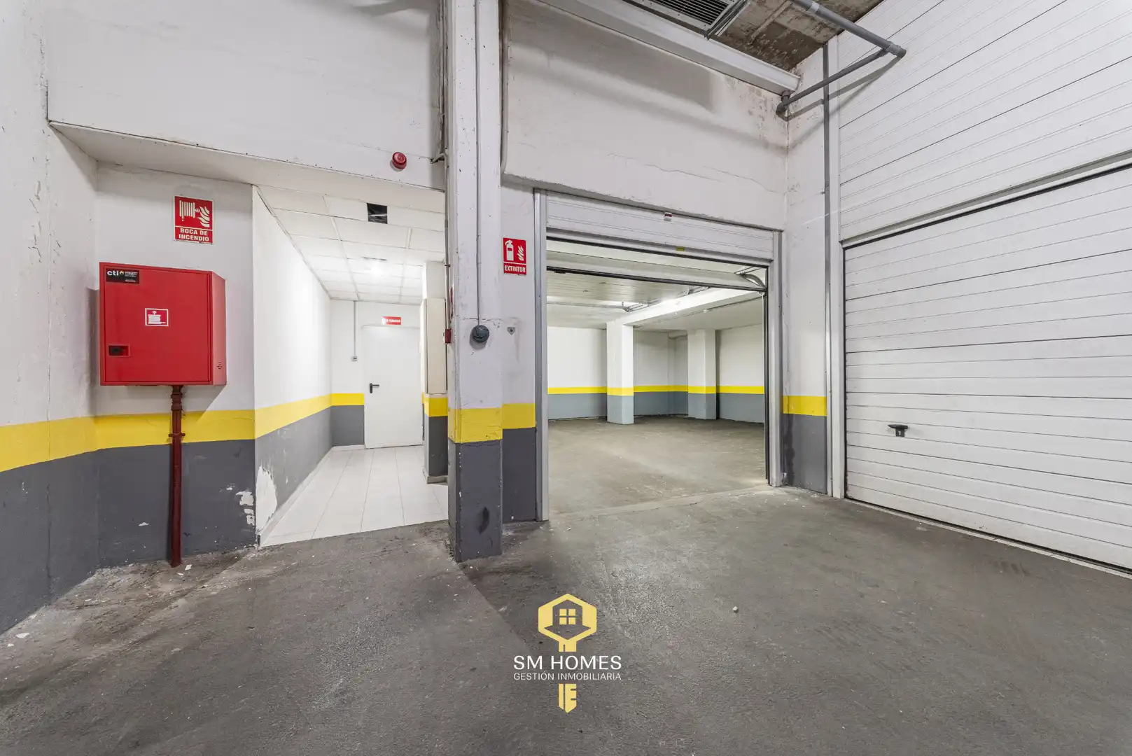 Parking de Garaje de alquiler en Coslada con Alarma